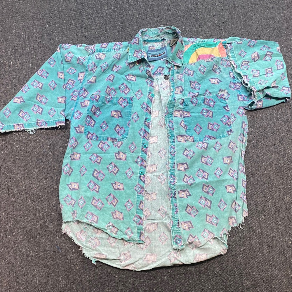 Laundromat Shirt Sz M Mens Teal Grunge Skater Thrashed Rainbow Patch Geometric